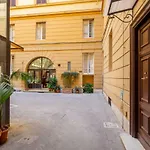 The Shell Rome Suite